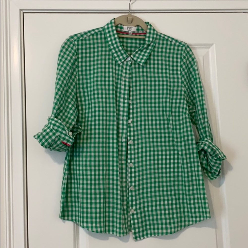 Crown & Ivy Lightweight Green Gingham Button-Up